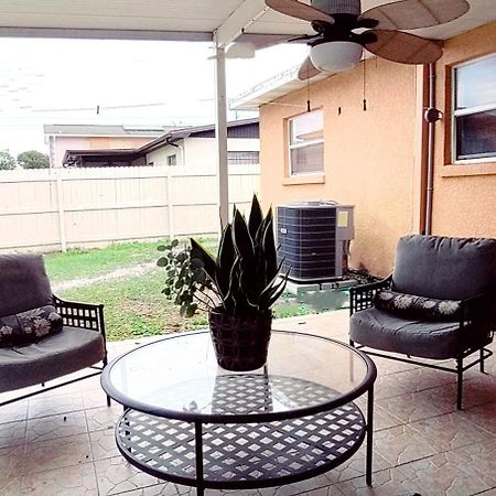 House Close To Downtown, Airport, Raymond James Stadium, And Many More Places Tampa Eksteriør billede