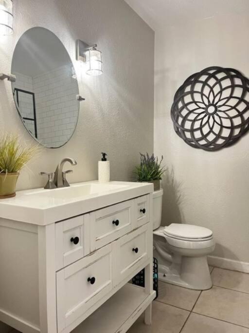 House Close To Downtown, Airport, Raymond James Stadium, And Many More Places Tampa Eksteriør billede